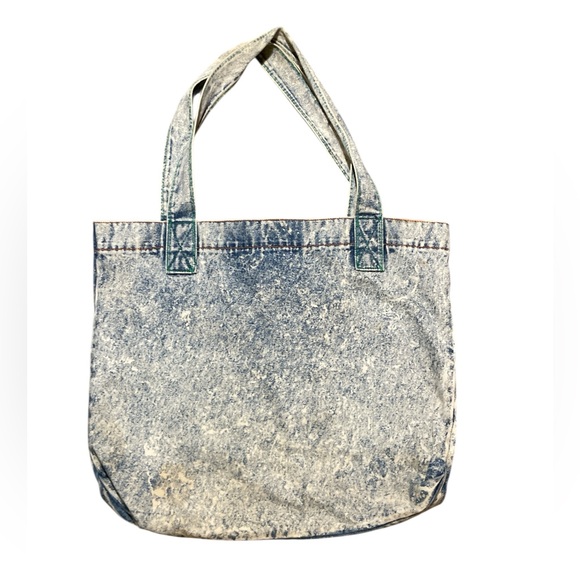 Vintage 1980s 20" Acid Wash Denim Tote Bag with Patches Velcro closing - Picture 2 of 5